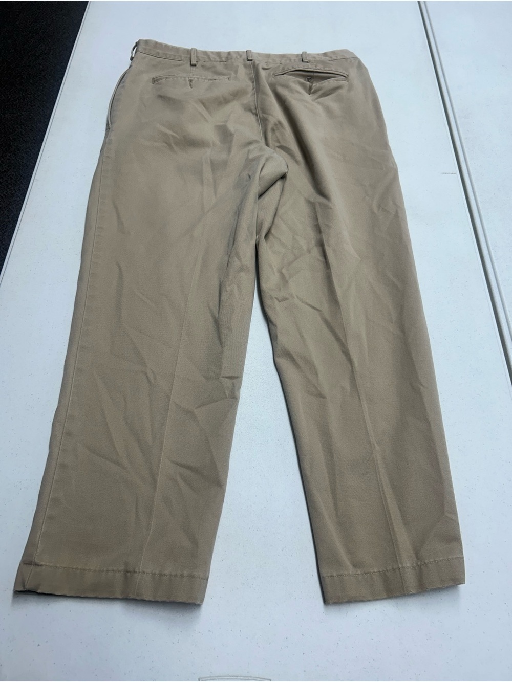 Lands End 36x30 Classic Khaki Straight-Leg Pants - Picture 9 of 9